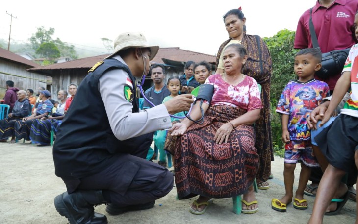 Polri Hadir Untuk Warga Terdampak Gempa 