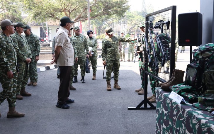 Panglima TNI Tinjau Kesiapan Prajurit dalam Complex Warfare Course di Batujajar