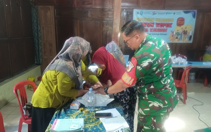 Pendampingan Posyandu, Upaya Babinsa Kodim Ponorogo Sukseskan Pelayanan Kesehatan