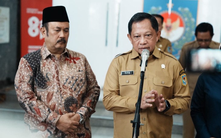 Pemerintah terus mendorong pertumbuhan ekonomi nasional untuk membawa Indonesia keluar dari jebakan pendapatan kelas menengah (middle income trap)