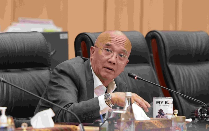 Wakil Ketua Komisi XII DPR RI Donny Oekoen 