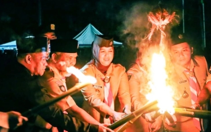 Waka Mabicab Bintan Deby Maryanti Buka Kemah Besar Pramuka Kwarcab Bintan Tahun 2026