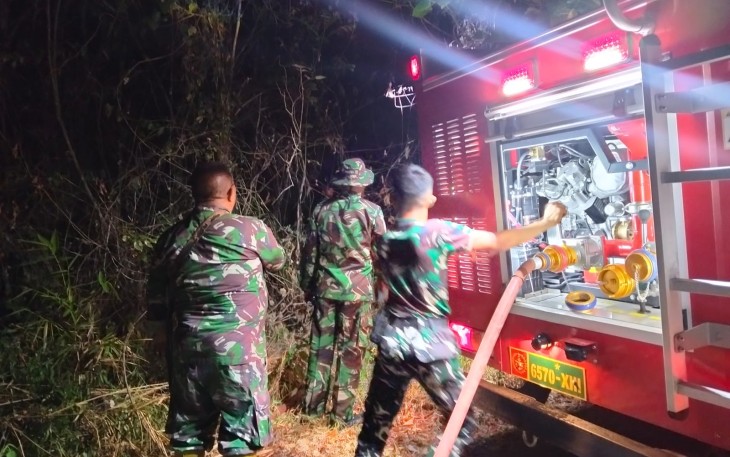 Dandim 1310/Bitung Sampaikan Apresiasi Atas Sinergi Personilnya Bersama Unsur Terkait Dalam Pemadaman Kebakaran 
