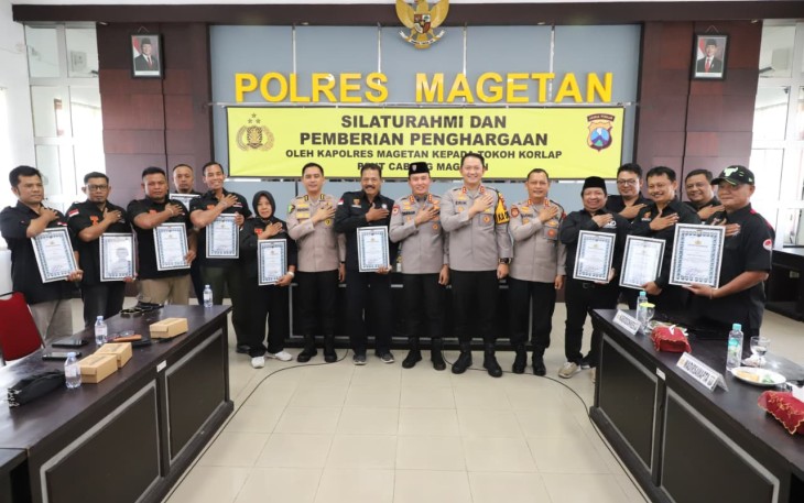 Penghargaan untuk 13 Korlap PSHT Magetan atas Dedikasi Jaga Kamtibmas