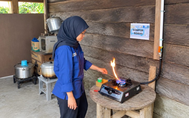 Warga Manokwari Selatan Hemat Energi & Biaya