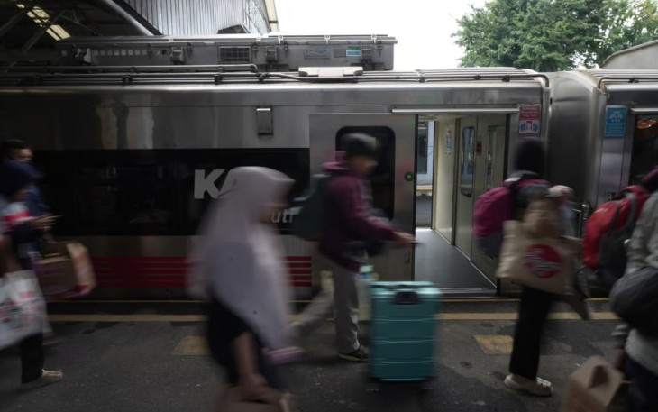 KAI Daop 2 Bandung Catat Okupansi Angkutan Lebaran 2026 Melebihi 1% dari Program, Meningkat 5% dari Tahun Lalu, dengan Relasi Favorit Didominasi Tujuan Jakarta dan Jawa Tengah