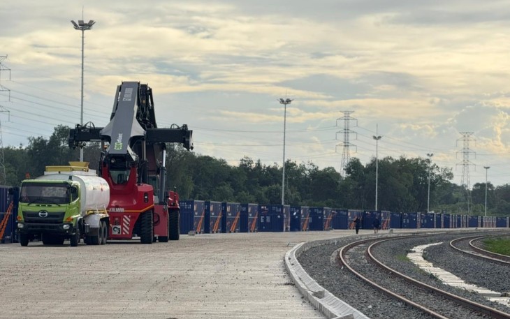KAI Logistik Operasikan Container Yard 2 Merapi