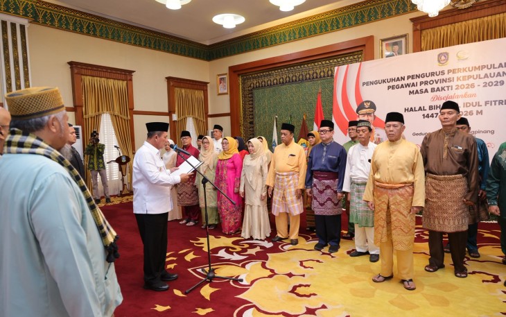 Gubernur Ansar Kukuhkan Pengurus Purnabakti Kepri 