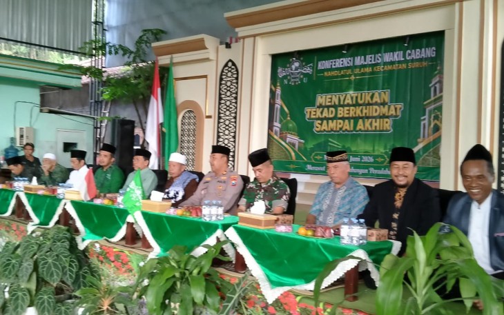 Sinergitas TNI-Polri Hadiri Konferensi MWC NU Suruh, Perkuat Keamanan dan Kerukunan di Trenggalek