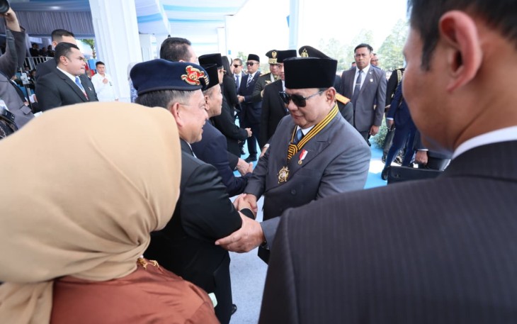 Menteri Dalam Negeri (Mendagri) Muhammad Tito Karnavian menghadiri Upacara Peringatan ke-80 Hari Bhayangkara di Lapangan Satuan Latihan Brimob Polri, Cikeas, Kabupaten Bogor