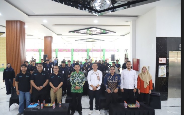 Pemerintah Kabupaten Jember melalui Dinas Komunikasi dan Informatika (Diskominfo) sukses menggelar babak final Jember Cyber Clash 2026, kompetisi Capture The Flag (CTF) tingkat Kabupaten Jember yang diikuti pelajar SMA, MA, dan SMK sederajat