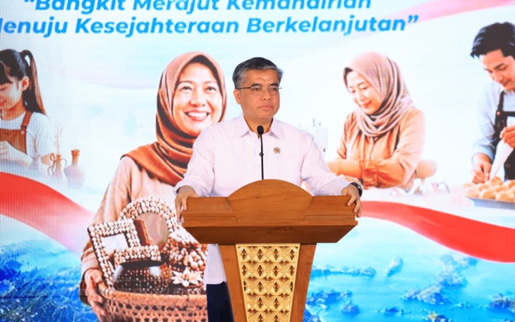 Menaker saat menghadiri Soft Launching National Value Beyond Protection: Pemberdayaan Ekonomi dan Kemandirian (PEKA) yang diselenggarakan BPJS Ketenagakerjaan di Bandung, Selasa (18/8/2026).