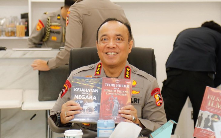 Pusat Studi Kepolisian terus membangun tradisi keilmuan di lingkungan Polri. Sejak diresmikan oleh Wakil Kepala Kepolisian Negara Republik Indonesia (Wakapolri) Komjen Pol. Prof. Dr. Dedi Prasetyo, S.H., M.Hum., M.Si., M.M.