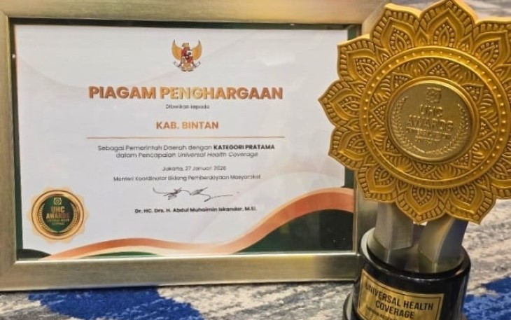 Kabupaten Bintan menerima Penghargaan UHC Awards Tahun 2026