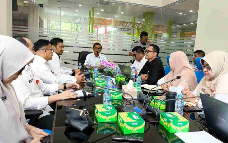 Rapat pembahasan laporan pendahuluan penyusunan Strategi Promosi Penanaman Modal yang digelar Dinas Penanaman Modal dan Pelayanan Terpadu Satu Pintu (DPMPTSP) Kota Tanjungpinang