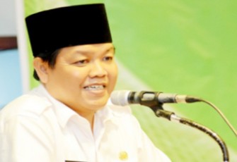  Asisten I Setda Provinsi Bengkulu Bidang Pemerintahan dan Kesejahteraan Masyarakat Iskandar ZO, saat menghadiri acara Koordinasi/Sinkronisasi Program BPM Provinsi Bengkulu tahun 2017, Rabu (5/4/2017).
