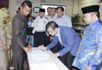 Penandatanganan nota kesepakatan (MoU) dengan PT. Cemindo Gemilang