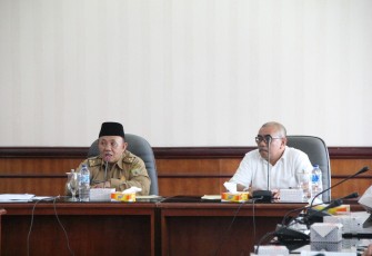 Sekretaris Daerah Provinsi Bengkulu Nopian Andusti  dan Tim dari Direktorat Jenderal Otonomi Daerah Kementertaian Dalam Negeri Republik Indonesia (Ditjen Otda Kemendagri RI) Melaksanakan rapat Pemetaan Kapasitas Pemerintahan Daerah