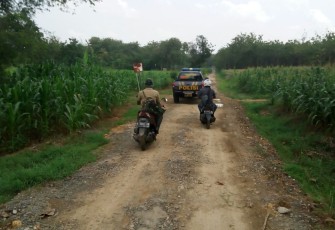 Jalan penghubung antara desa Godo-Selowire