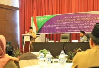 Sekda Provinsi Bengkulu Nopian Andusti, SE. MT menghadiri acara Progress Report Survey Kepuasan Masyarakat.