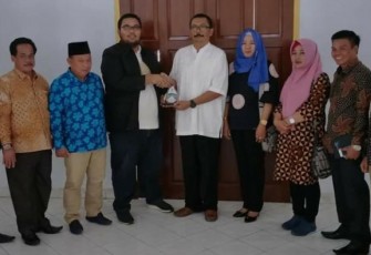 Foto bersama-DPRD Lebong saat menerima kunjungan Pansus I DPRD Kabupaten Musi Rawas Utara (Muratara)
