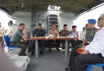 Asisten I Bidang Pemerintahan dan Kesra Setda Provinsi Bengkulu Hamka Sabri Mengikuti Kegiatan Joy Sailing