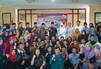 Plt Gubernur Bengkulu Rohidin Mersyah Membuka Seminar Kepemudaan Yang Diselenggarakan Oleh Ikatan Pemuda Padang Guci 