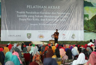 Plt Gubernur Rohidin Mersyah membuka Pelatihan Akbar.