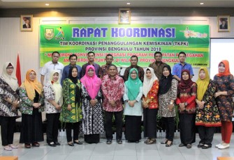 Rakor tim koordinasi penanggulangan kemiskinan (TKPK) 