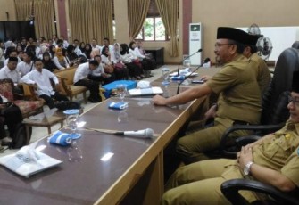 Sekretaris Daerah Kota Marjon saat dalam pembukaan tes PTT online tahap I