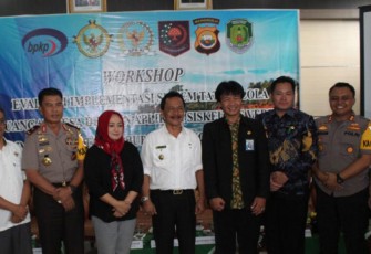 Bupati Bengkulu Tengah Dr. H. Ferry Ramli, SH, MH Foto Bersama 