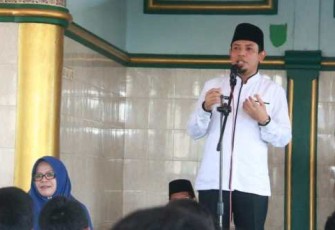 Wakil Wali Kota Bengkulu Dedy Wahyudi Memberikan Arahan 