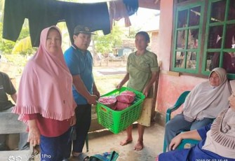 Caleg Partai Golkar Sulaiman Rasyid Berikan Bantuan Kepada Korban Banjir di Kabupaten Kaur 