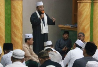 Wali Kota Bengkulu Helmi Hasan Dalam Safari Subuh  