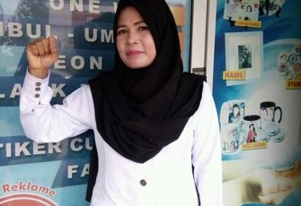 Kepala Puskesmas Tapung Hilir 1 Martina Zakir S.Km, M.Kes