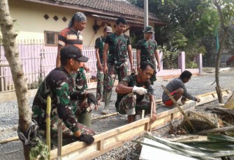 Giat Bersama Satgas TMMD Kronjo