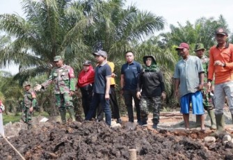 Wakil Wali Kota Bengkulu Dedy Wahyudi Memimpin Gotong Royong 