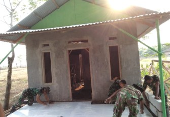 Kondisi Rumah Warga Saat TMMD 105 Kronjo