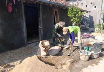 Bedah Rumah Zaenuri Capai Finishing