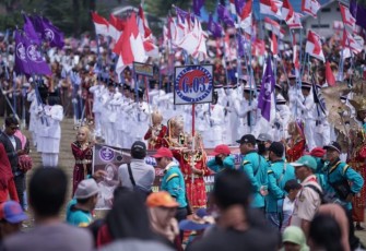 Ribuan Pelajar Ikut Meriahkan Pawai Hari Pramuka 