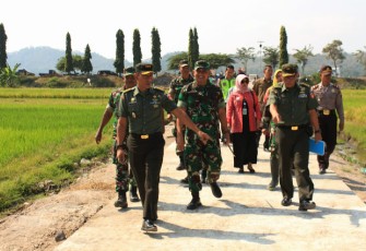 Wasev Kodam IV Diponegoro Sangat Puas dan Bangga Dengan Hasil TMMD Reg 105 Kodim Klaten