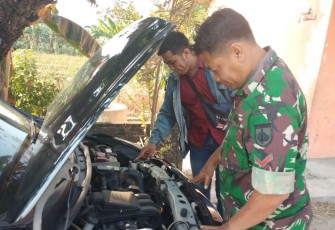 Satgas TMMD Jadi Montir Dadakan 