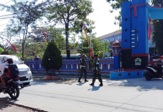 Dibangunkan Jamban TNI Warga Janji Akan Merawat Sebaik baiknya