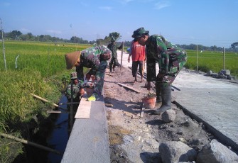 Talud TMMD Reguler 105 Kodim Klaten Sudah Memasuki Tahap Finishing