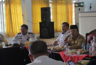 Sekretaris Daerah Provinsi Bengkulu Nopian Andusti Pimpin Rapat 