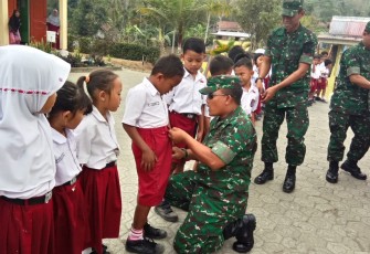 Serka Yatiman Begitu Dekat dengan Anak