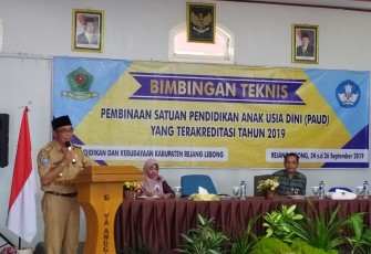 Kepala Dinas Pendidikan Dan Kebudayaan Kabupaten Rejang Lebong Noprianto Buka Bimtek Paud 