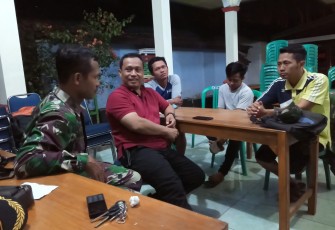 Kapten Inf Agus Wantoro dan Kepala Desa Cilibang Mematangkan Persiapan Kedatangan Kasdam