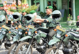 Dandim 0713/Brebes Serahkan Kendaraan Operasional Untuk Babinsa