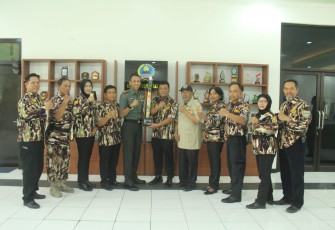 Dandim 0735/Surakarta Silaturahmi Dengan FKPPI 11.35 Surakarta